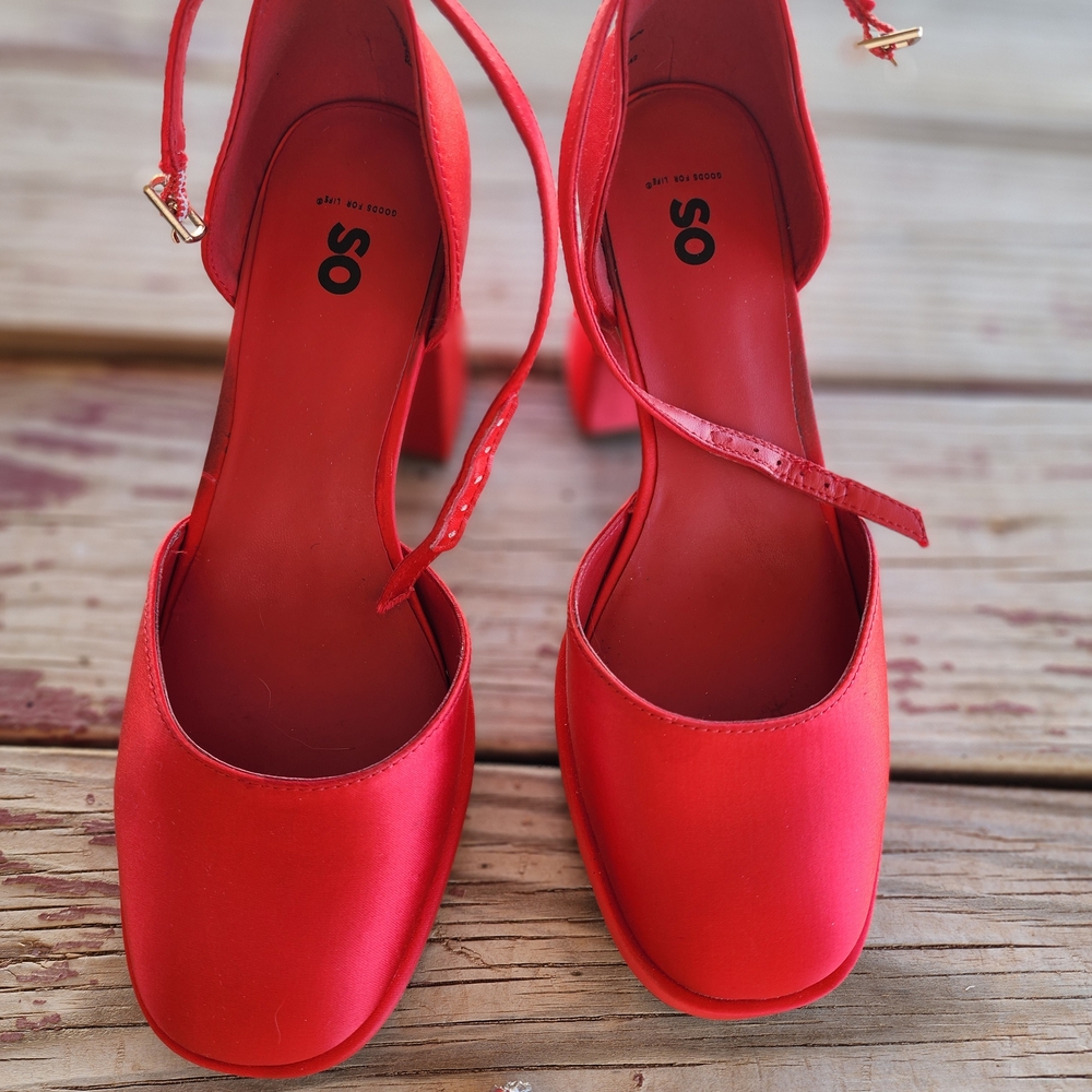 SO Women's Red Block Heel Shoes
